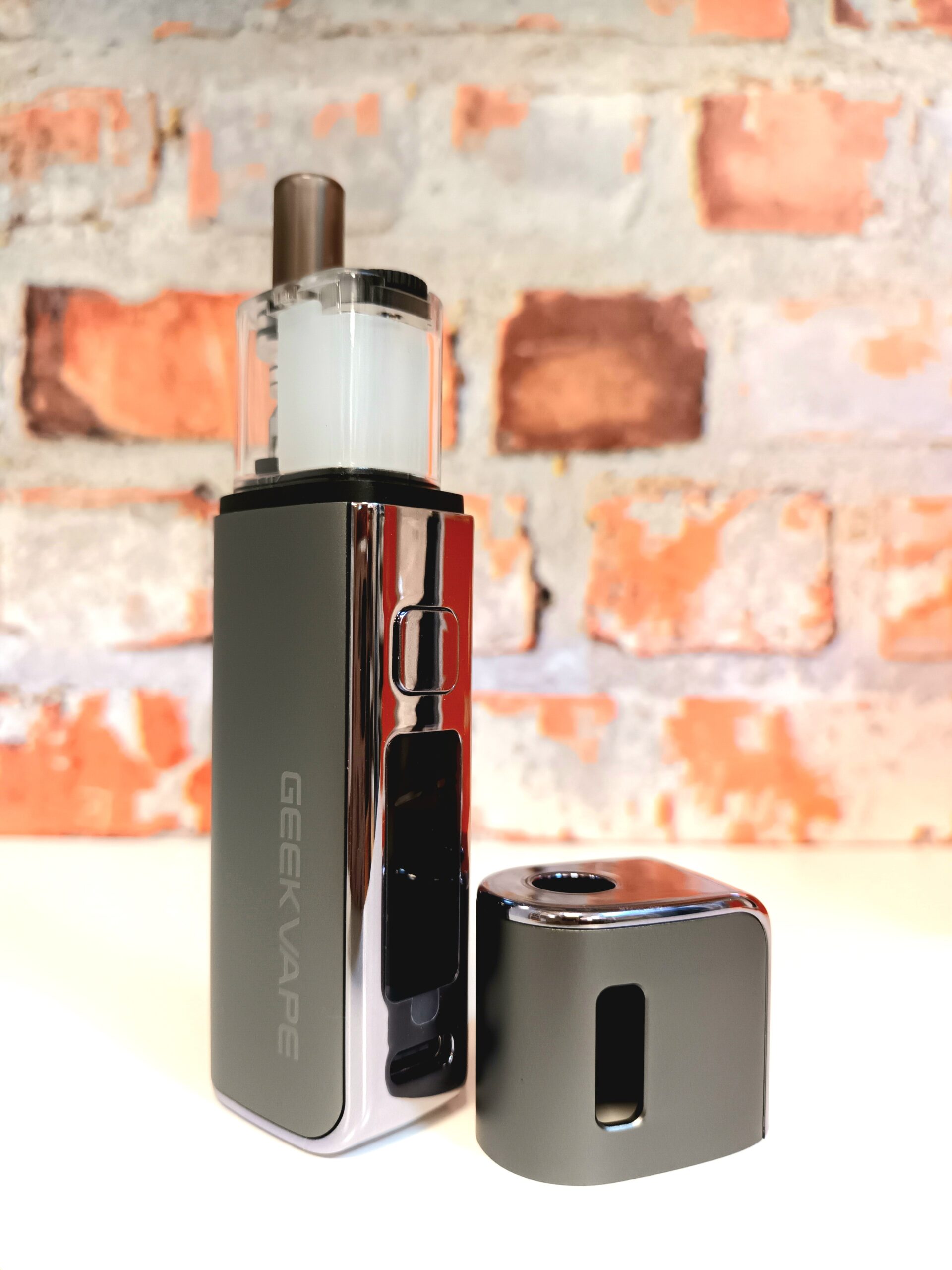 Geekvape Soul Kit in Gunmetal with cap off